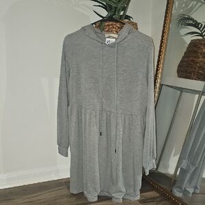 BeBop Heather Gray Hooded Top